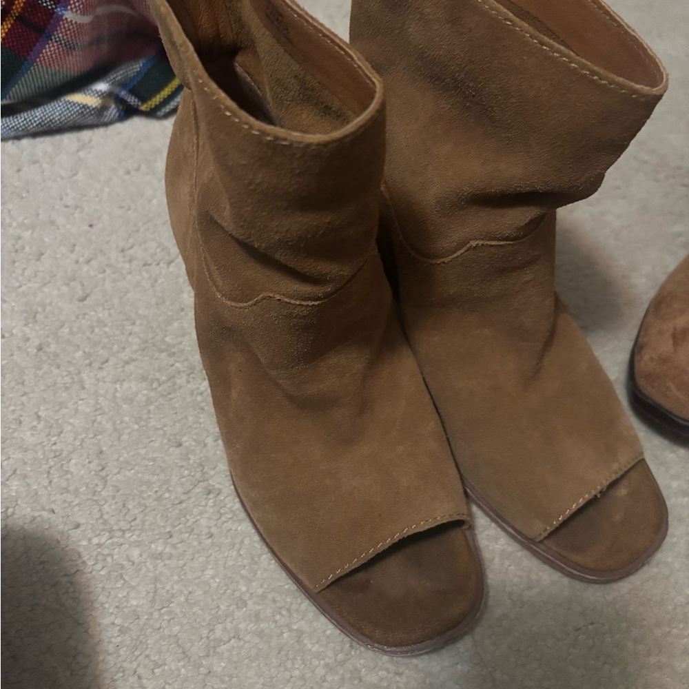 Lucky brand open toe boots size 7.5